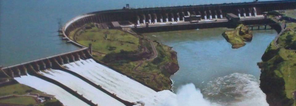 A chain of large dams have blocked migratory fish movements in basins such as the Parana, affecting fish biodiversity patterns and fisheries sustainability ¬© Claudio Baig√∫n