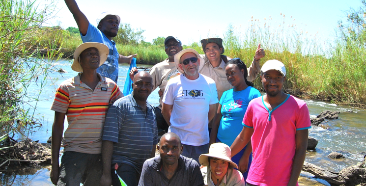 Paul-Skelton-KIFI-team_Kavango-River_Nov2013-crop